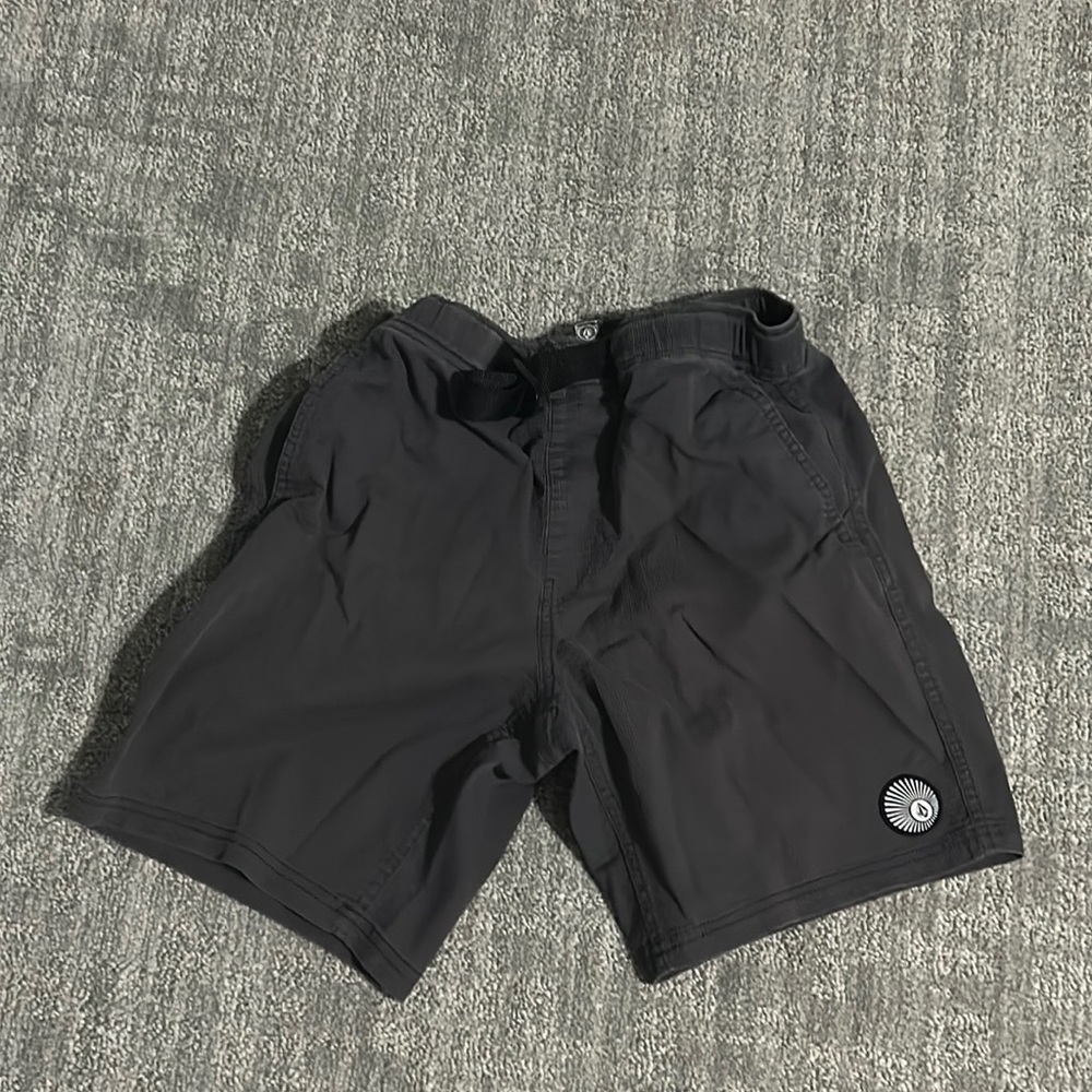 Volcom men’s shorts